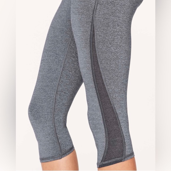 Lululemon Train Times Crop 17” Size 10 Heather gray - Picture 4 of 14